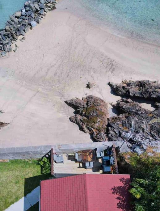 Cosy Portmor Log Cabin- Sea Views, Deck & Relaxation Malin Head Exteriér fotografie